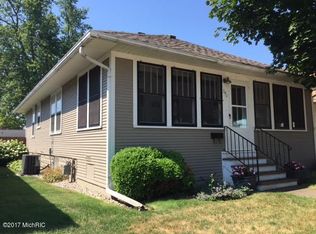 540 La Salle Ave, Saint Joseph, MI 49085