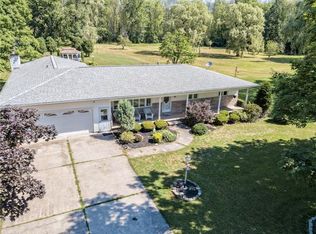 2247 Turnpike Rd, Auburn, NY 13021