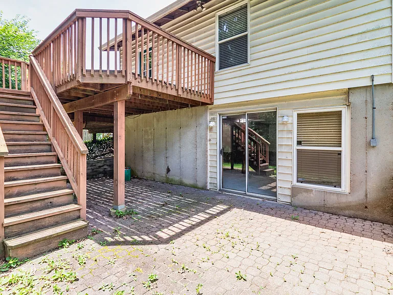 91 Elk Run Dr — Photo 42