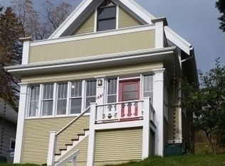 1221 E 11th St, Duluth, MN 55805