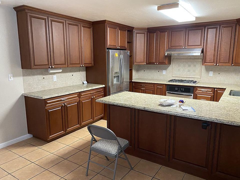 1st image of 5005 McCoy Ave
