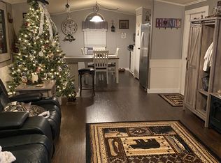 10 Bartow Dr, Otis, MA 01253