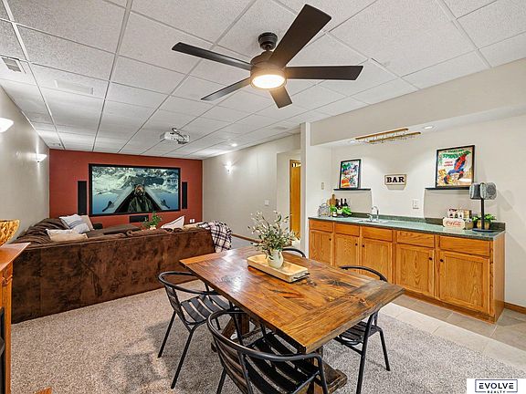 5th image of 4003 Fox Ridge Cir