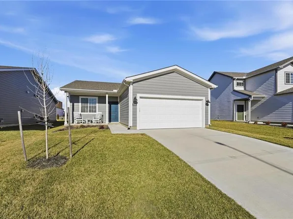 3008 NW 96th St, Kansas City, MO 64154