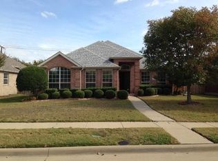 8720 Clearview Ct, Plano, TX 75025