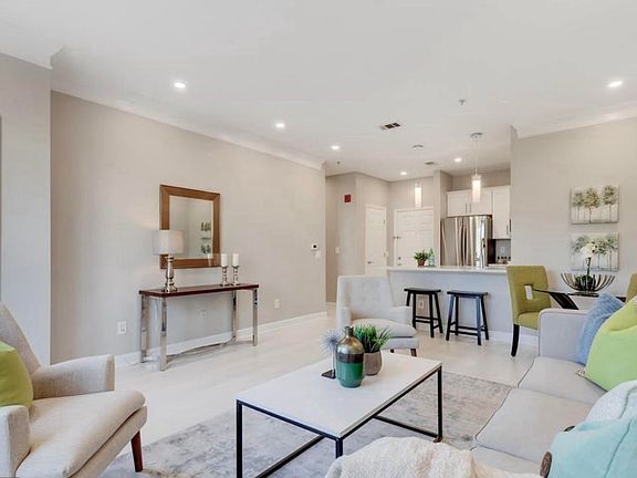 2nd image of 1571 Spring Gate Dr Unit 6215