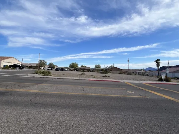 1281 Vaquero Dr, Lake Havasu City, AZ 86406