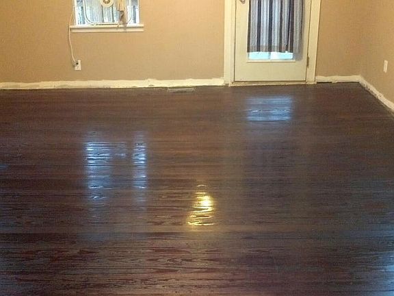 4th image of 810 N 4th St