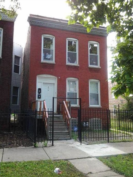 1st image of 439 N Lawndale Ave APT 2
