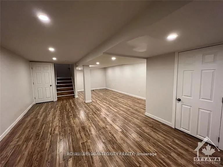 61 Elvaston Ave — Photo 17