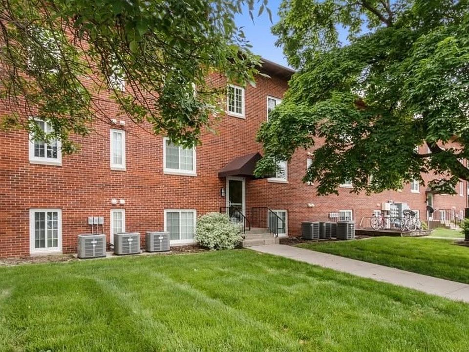 1st image of 104 Grandview Ct