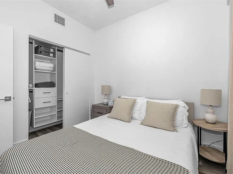 415 Island Way #509 — Photo 27