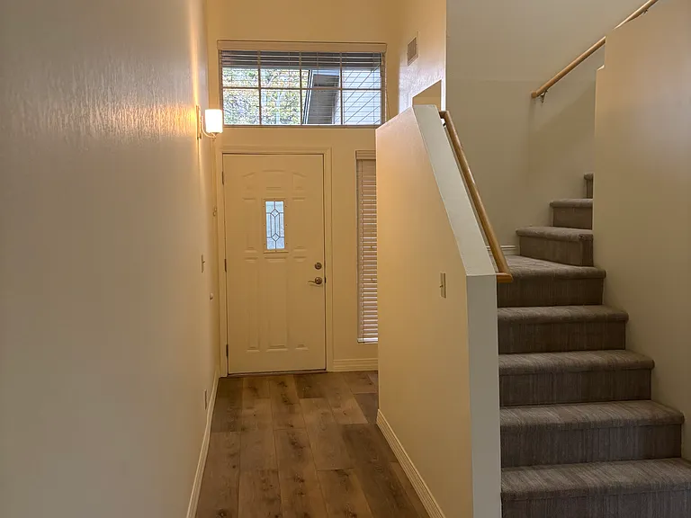4050 E Village Cir — Photo 3