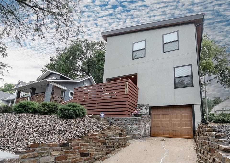 1st image of 4534 Holly St