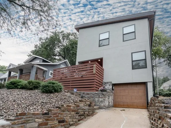 4534 Holly St, Kansas City, MO 64111