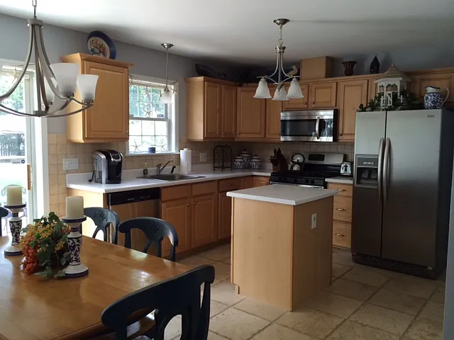 154 Curtis Pl