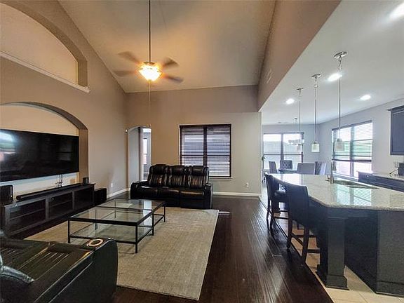5th image of 5937 Trout Dr