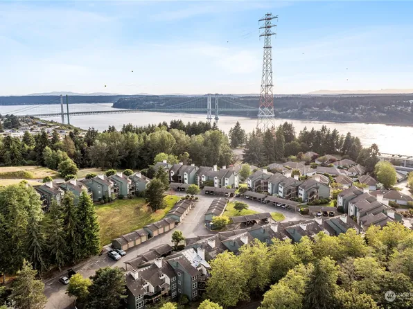 3008 N Narrows Drive #B302, Tacoma, WA 98407