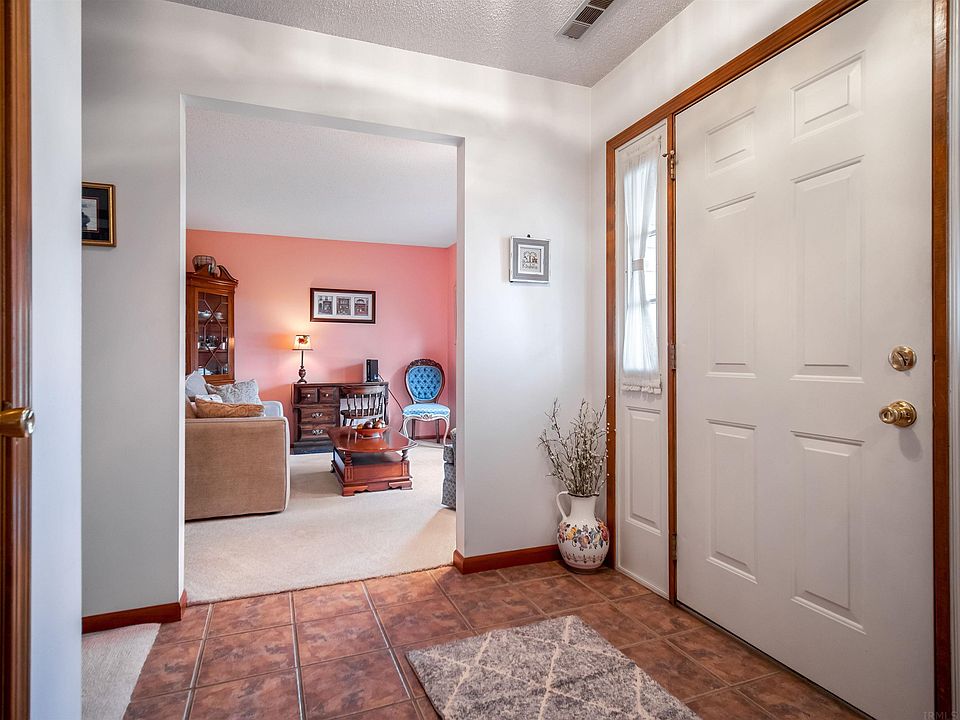 10008 Sawtooth Ct, Fort Wayne, IN 46804 Zillow