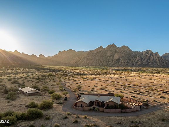 3rd image of 7989 E Horse Ranch Rd