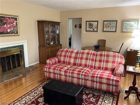 2nd image of 1304 Homestead Dr
