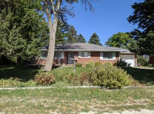 2841 Littlefield Dr, Exira, IA 50076