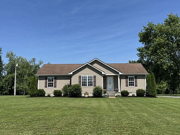 2nd image of 379 Williams Rd