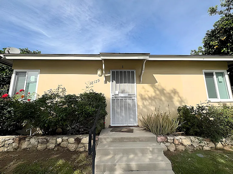 18139 Roscoe Blvd #5 — Photo 14