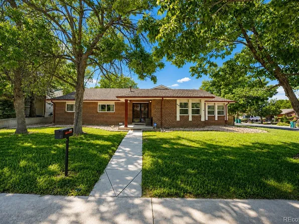 205 S Tucson Circle, Aurora, CO 80012