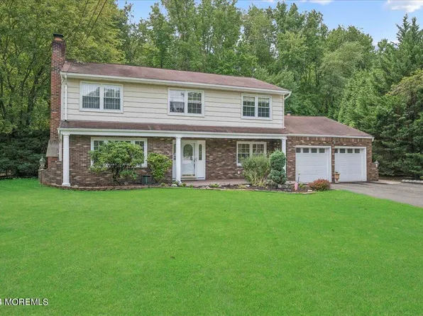 25 Birmingham Drive, Manalapan, NJ 07726