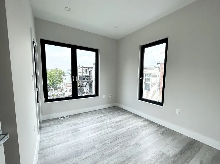 2 W 3rd Street Pl #RR — Photo 7