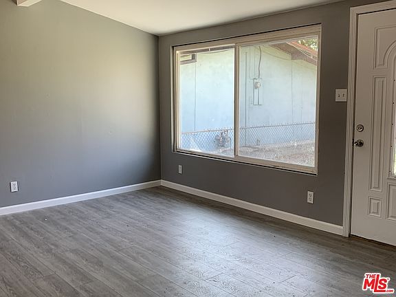 3rd image of 17422 Pinedale Ave