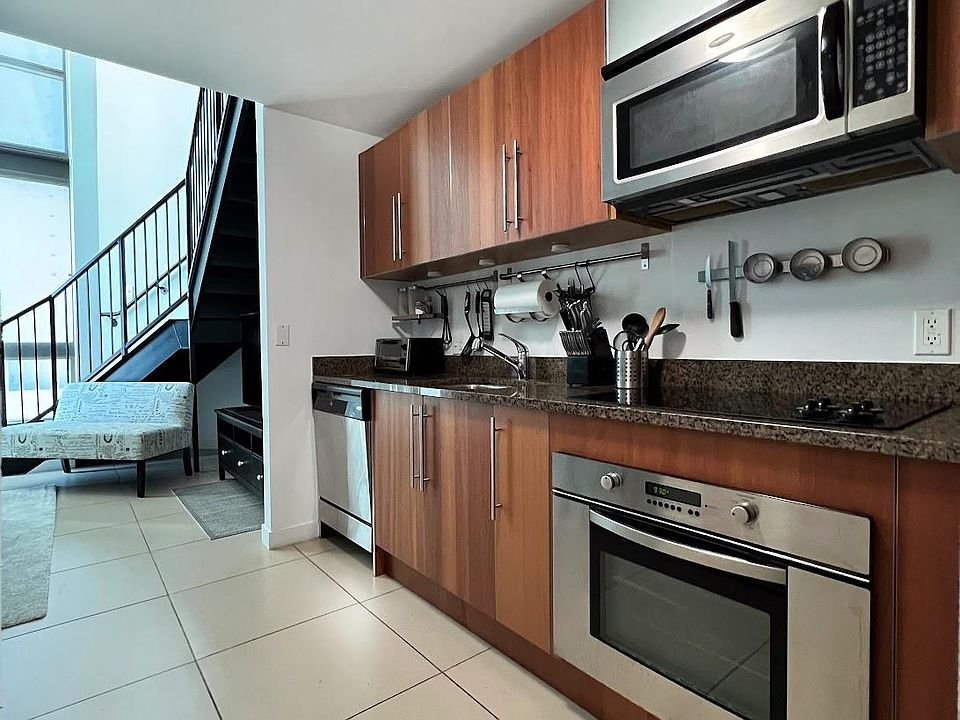 1st image of 300 S Biscayne Blvd #0