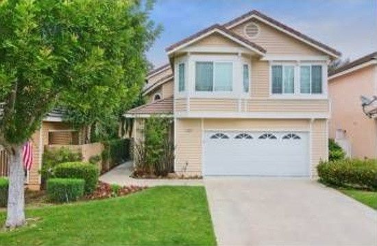 11927 Alderbrook Front of House