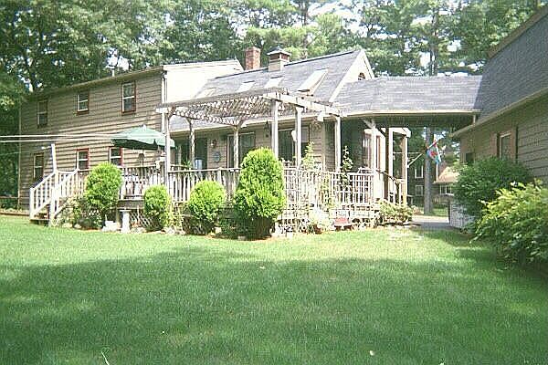 Back Yard Vew