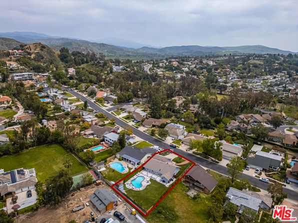 7123 E Grovewood Ln, Orange, CA 92869