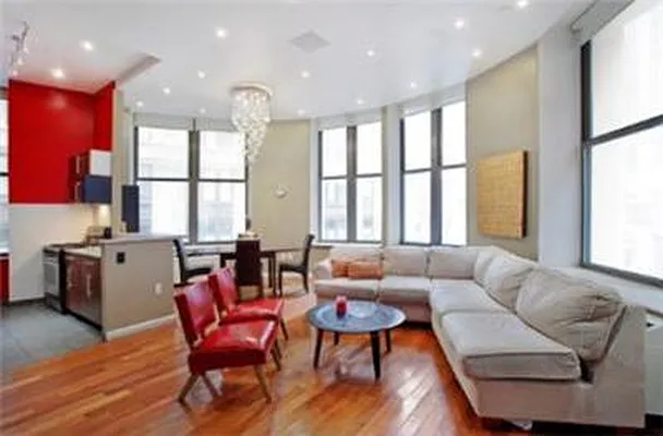 Rented by R New York | media 7