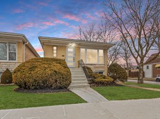 6300 W Cornelia Ave, Chicago, IL 60634