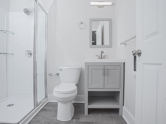 5th image of 4565 N 19th St #67