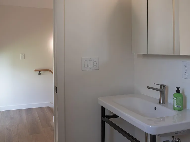 3916 N Missouri Ave #B — Photo 17