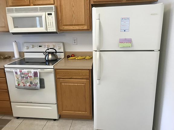 5th image of 22 Georgetown Dr
