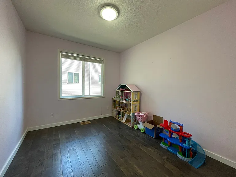 211 NW 110th Ave — Photo 31