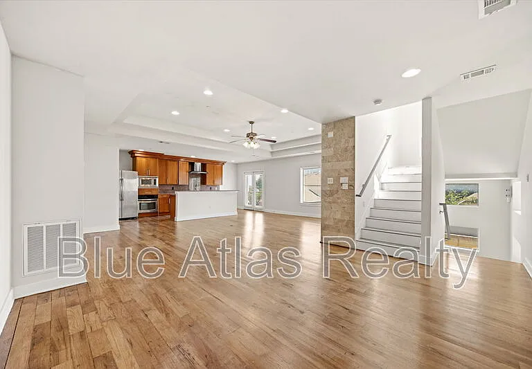 2690 Rockbrook Dr #5 — Photo 1