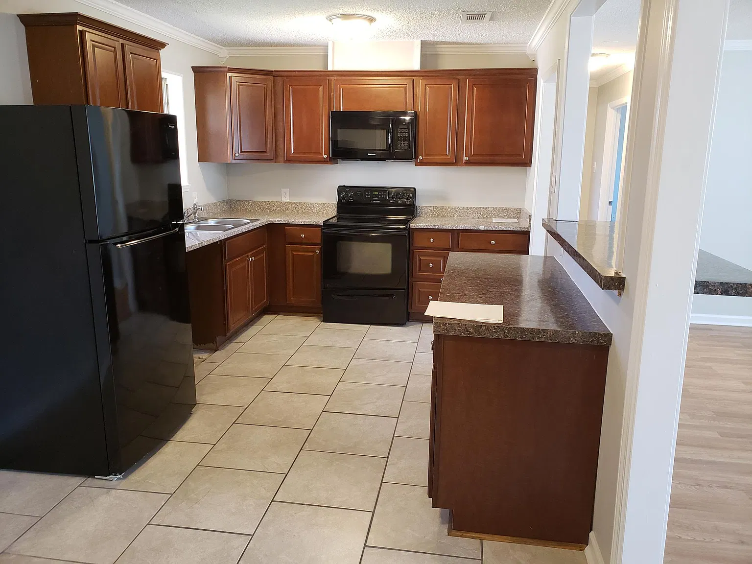 3 bed, 1552 sqft, $1,500 — Photo 4