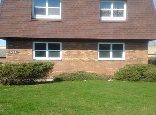 1202 9th Street #FL 1ST, Harvard, IL 60033