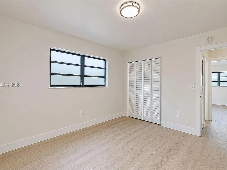 1670 W 42nd St #1672 — Photo 20