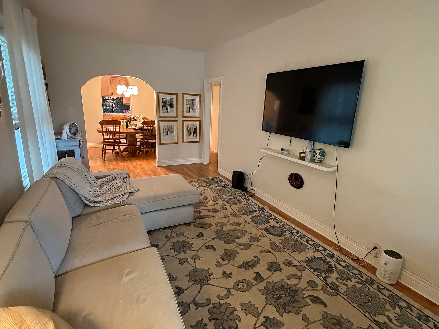 3 bed, 1332 sqft, $3,750 — Photo 2