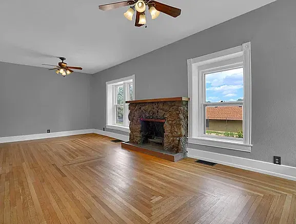 3 bed, 1460 sqft, $2,750 — Photo 4