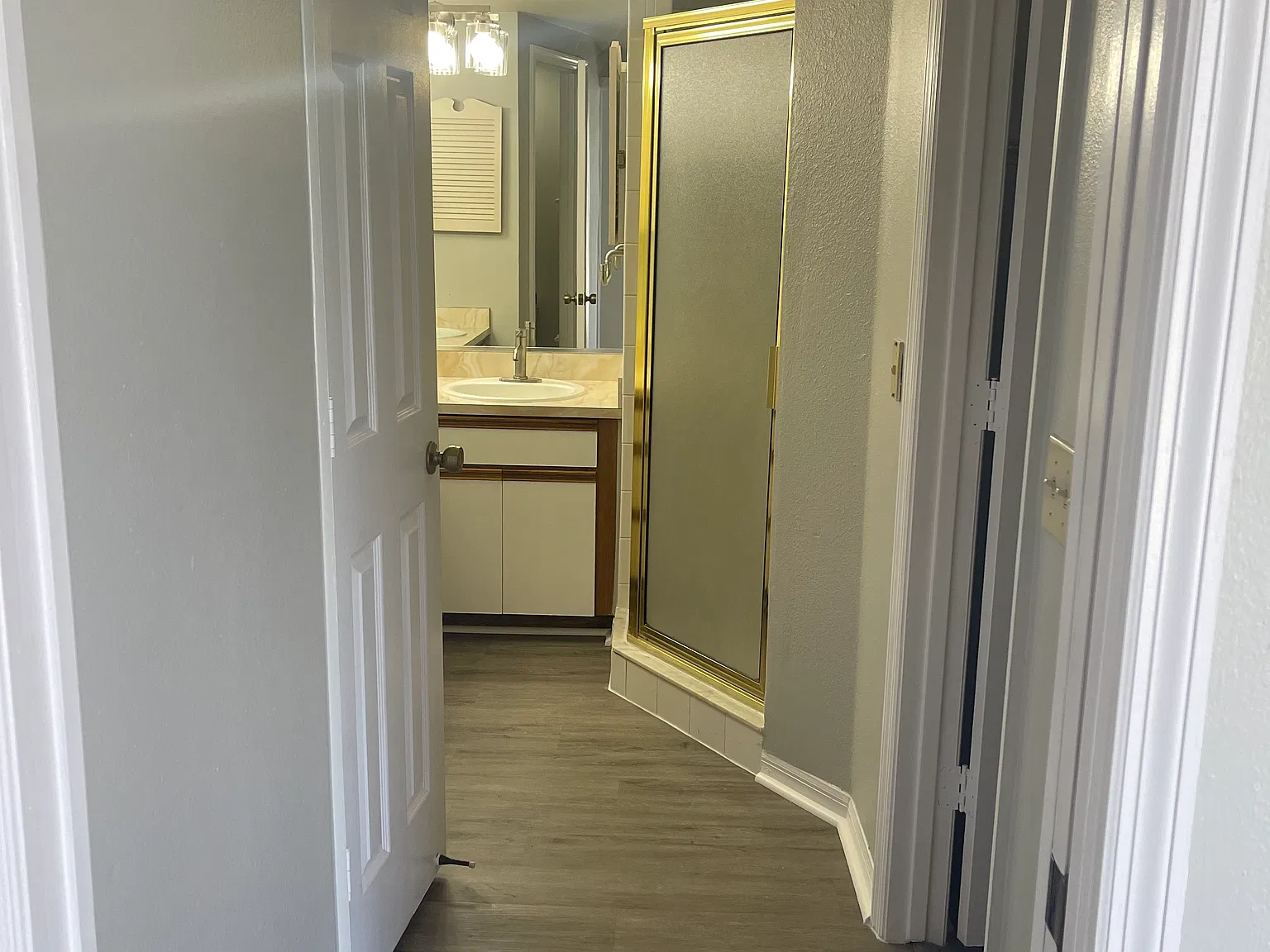 2 bed, 1012 sqft, $1,539 — Photo 3