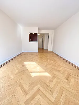 Rented by Corcoran | media 7